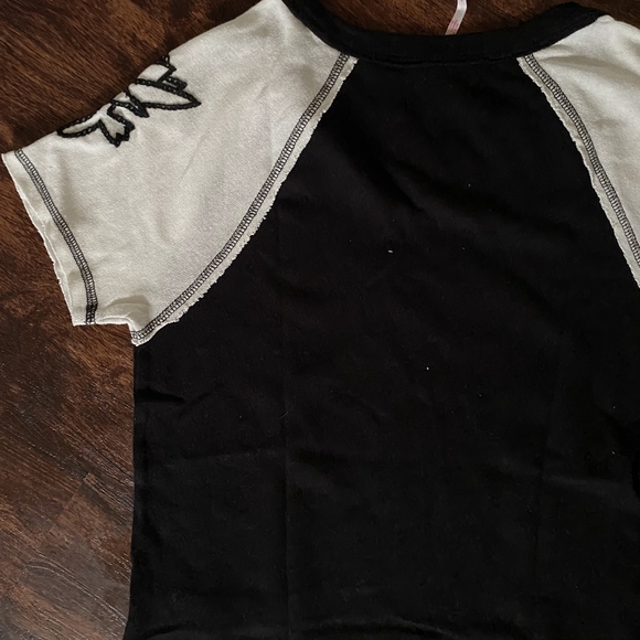 FREE PEOPLE | Embroidered Raglan Tee - Picture 6 of 12